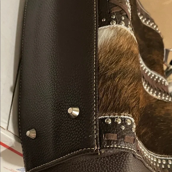 **NWOT** Trinity Ranch Stylish Brown and Black Satchel Conceal Carry - Picture 7 of 10